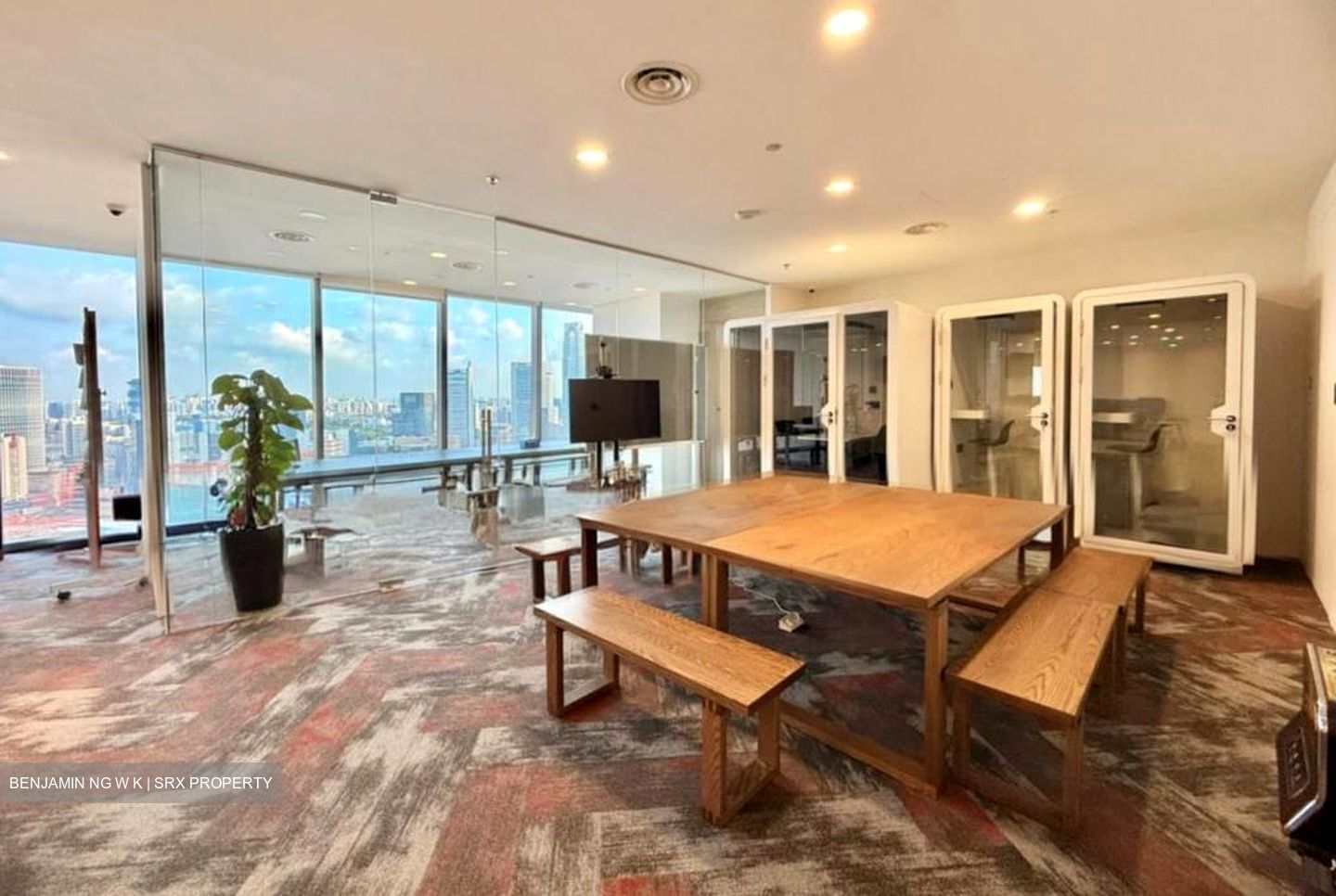 Guoco Tower (D2), Office #521033411